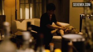 エミリー ジェーン ブラウニング セックス マッサージ - 映画ぬいぐるみ