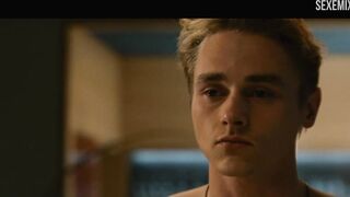 Ben Hardy seduces Sidney Sweeney - The Voyeurs