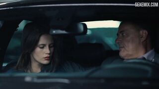 Marine Vacth Sex im Auto-Szene in Young & Beautiful