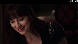 Dakota Johnson zdejmuje majtki w restauracji - Pięćdziesiąt twarzy Darker