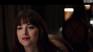 Dakota Johnson zdejmuje majtki w restauracji - Pięćdziesiąt twarzy Darker