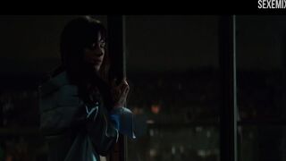 Nackte Dakota Johnson am Fenster, Szene – Fifty Shades Darker