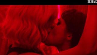 Sofia Boutella and Charlize Theron kissing scene in Atomic Blonde