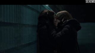 Rachel Weisz kiss scene in Disobedience