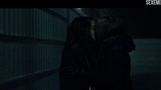 Scena del bacio di Rachel Weisz in Disobedience