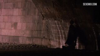 Maria de Medeiros having sex in the tunnel, scene in Henry & June