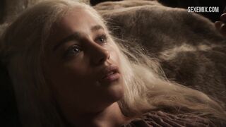 Emilia Clarke Scena erotica in Il Trono di Spade