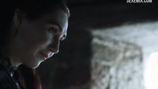 Carice van Houten seduce la scena del Trono di Spade