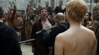 Lena Headey walks naked through the crowd, scene in Game of Thrones