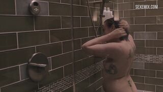 Lena Dunham takes a shower, scene in Girls