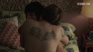 Lena Dunham scopata sul letto, scena in Girls