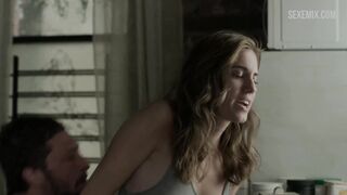 Allison Williams si fa leccare la figa e scopare da dietro, scena in Girls