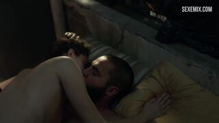 Allison Williams is cheating on her husband, scene in Girls