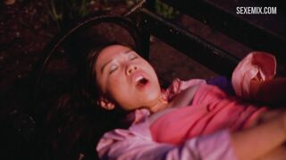 Sook-Yin Lee masturbates on a bench, scene in Shortbus