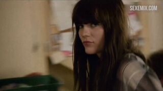 Emma Greenwell ging ohne Höschen in die Küche, Szene in Shameless