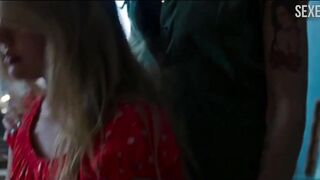 Lia Marie Johnson en short sexy, scène dans Bayou Caviar (2018)