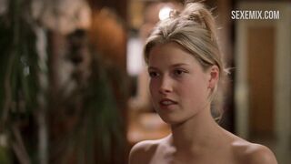 Ali Larter flashing nude boobs and pussy, scene in  Varsity Blues (1999)