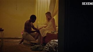 Dakota Fanning sexy, interrassische Szene in Sweetness in the Belly (2019)