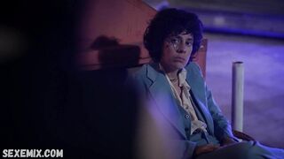 Mishel Prada, Roberta Colindrez cena lésbica em Vida s03e04 (2020)