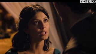 Hot Alessandra Mastronardi, Sexy Scene in Medici Masters Of Florence