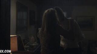 Lisa Emery Naked, scene in Ozark s03e05 (2020)