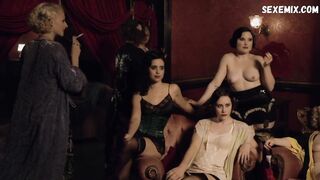 Anna McGahan, Danielle Cormack, Emily Rose Brennan, Rachel Rowlatt desnudas Underbelly s04 (2011)