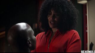 Blythe Howard nu, scène dans Power Book IV : Force s01e07 (2022)