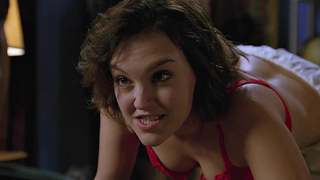 Laura Bottrell nuda, Carla Gallo sexy, scena erotica da The 40-Year-Old Virgin (2005)