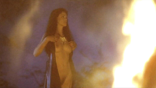 Elisabeth Brooks nue, scène de sexe de The Howling (1981)