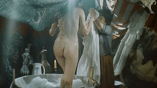 Natalya Lapina nude, erotic scene from Ostrov pogibshih korabley (1987)