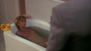 Goldie Hawn nue, scène érotique de Wildcats (1986)