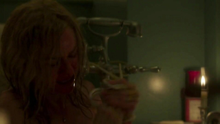 Naomi Watts nuda, scena erotica da Shut In (2016)