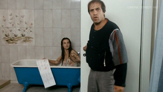 Carole Bouquet nue, scène érotique de Bingo Bongo (1982)