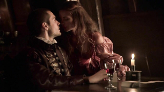 Gabrielle Anwar seksowna, scena seksu z The Tudors s01e04 (2007)