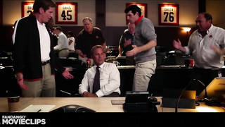 Draft Day est un film dramatique sportif de 2014 réalisé par Ivan Reitman et mettant en vedette Kevin Costner. Le film suit le directeur général des Cleveland Browns alors qu'il navigue entre les défis de la draft de la NFL. Costner joue le rôle de So