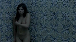 Célébrités nues » Lizzie Brochere nue, Olympe Borval nue, Karin Albou nue - Le Chant des mariées (2008)