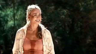 Nagie gwiazdy » Yvonne Strahovski seksowna - The Canyon (2009)