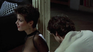 Gwiazdy nago » Linda Fiorentino nago, Rosanna Arquette seksowna - After Hours (1985)