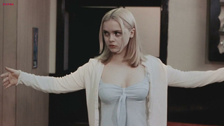 Nagie gwiazdy » Christina Ricci seksowna - Buffalo 66 (1998)