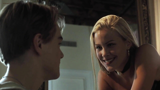 Célébrités nues » Brittany Daniel sexy, Akiko Ashley nue - The Basketball Diaries (1995)