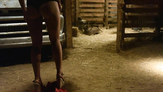 Çıplak ünlüler » Tania Raymonde seksi - Texas Chainsaw 3D (2013)