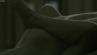 Célébrités nues » Sofia Helin nue - The Bridge s01e02 (2011)