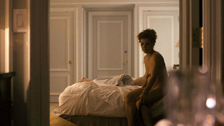 Nude celebs » Maggie Gyllenhaal nude - The Deuce s01e07 (2017)