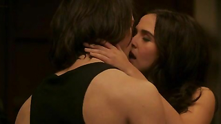 Nackte Promis » Zoey Deutch sexy – Vampire Academy (2014)