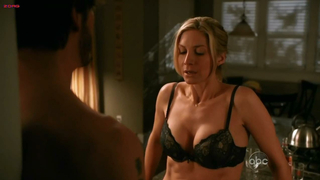 Nude celebs » Elizabeth Mitchell sexy - V s02e08 (2011)