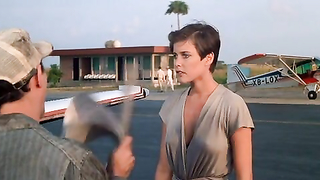 Nude celebs » Carey Lowell sexy, Talisa Soto sexy - Licence to Kill (1989)