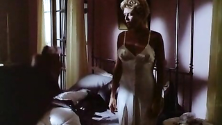 Kelly McGillis nude -  sex scene from Cat Chaser (1989)