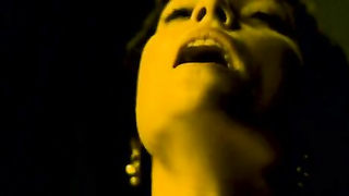 Célébrités nues » Lena Headey sexy - Tell Tale (2009)