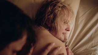 Elisabeth Moss nude -  sex scene from The Square (2017)