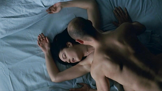 Famosos desnudos » Monica Bellucci desnuda - How Much Do You Love Me (2005)